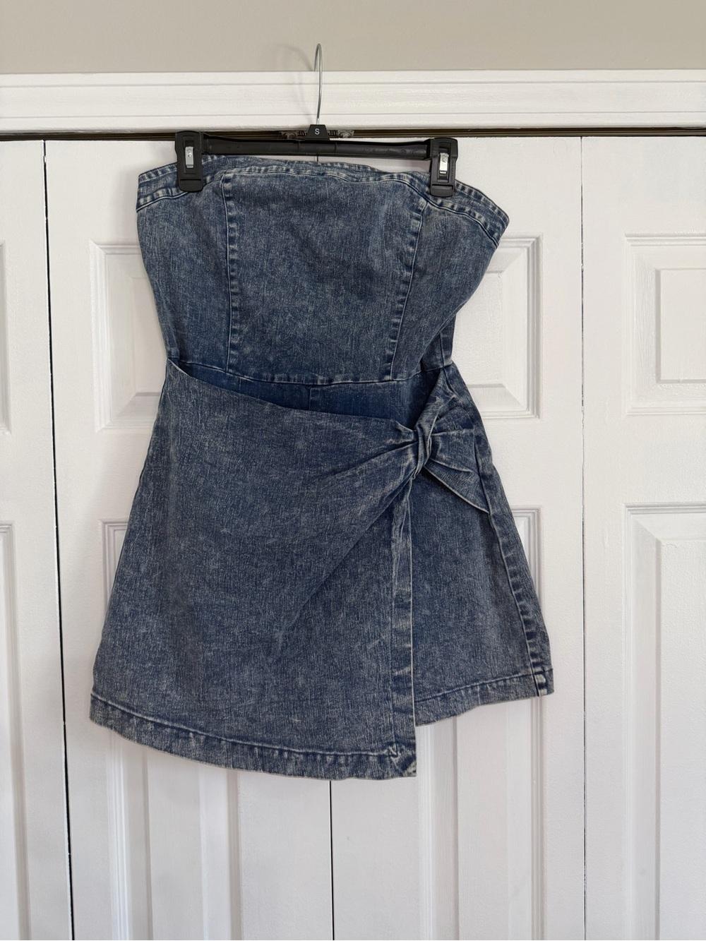 Pink Lily Strapless Washed Denim Romper with Side Tie - never worn (L)